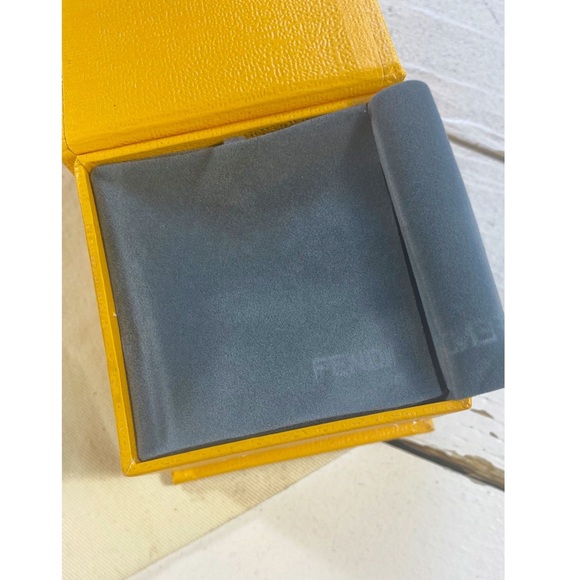 Fendi Fendista Bi-Color Pink Ring - Picture 8 of 8